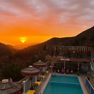 Pensión Les Montagnes Du Paradis Your Hidden Retreat In Paradise Valley Tagherat Anekrim